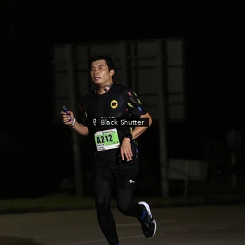 Runner Photo 8849001