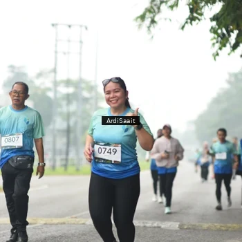 Runner Photo 8849004
