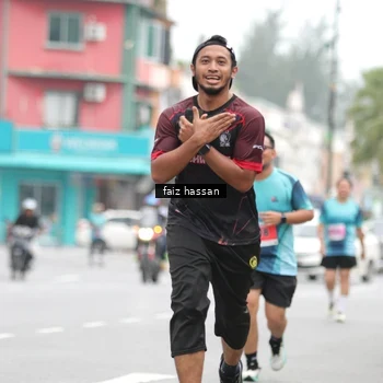 Runner Photo 8849006