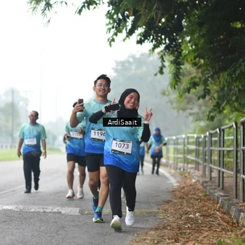 Runner Photo 8849022