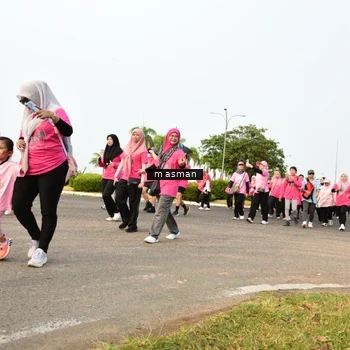 Runner Photo 8849023