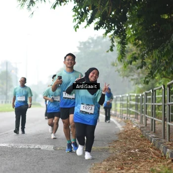 Runner Photo 8849027