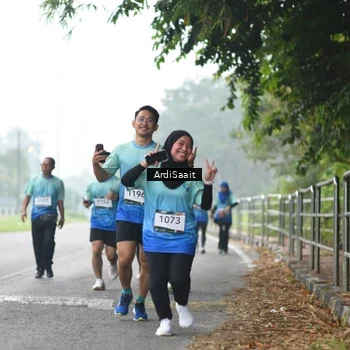 Runner Photo 8849030