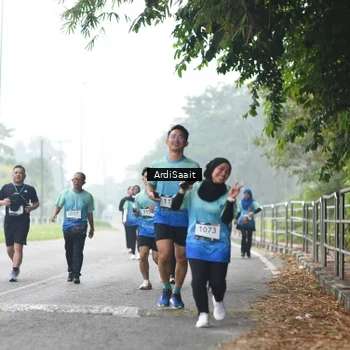 Runner Photo 8849035