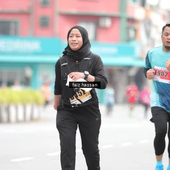 Runner Photo 8849060