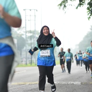 Runner Photo 8849063