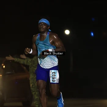 Runner Photo 8849075