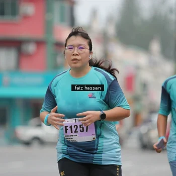 Runner Photo 8849085