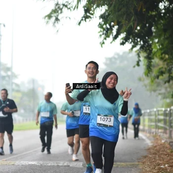 Runner Photo 8849087