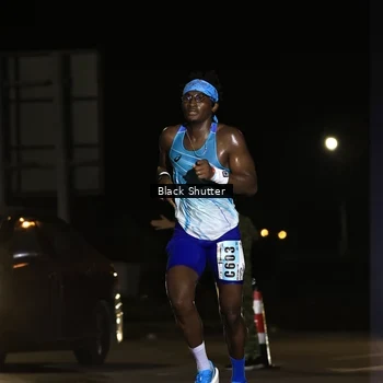 Runner Photo 8849101