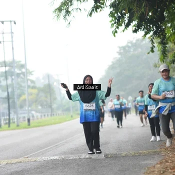 Runner Photo 8849104
