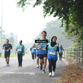 Runner Photo 8849109