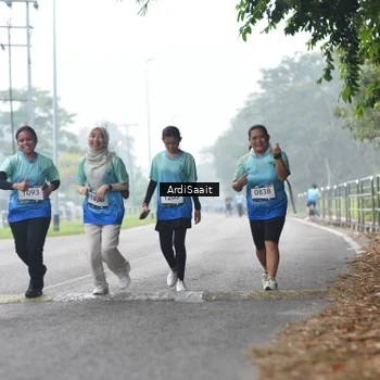 Runner Photo 8849204