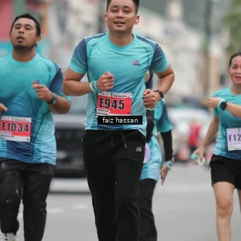 Runner Photo 8849259