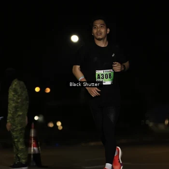 Runner Photo 8849302