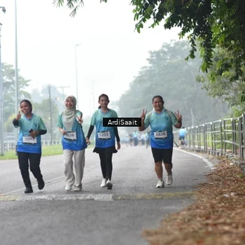 Runner Photo 8849315
