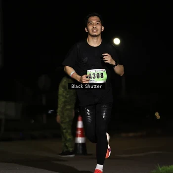Runner Photo 8849331