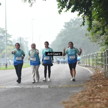 Runner Photo 8849344