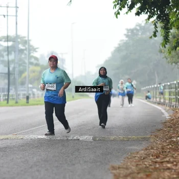 Runner Photo 8849346