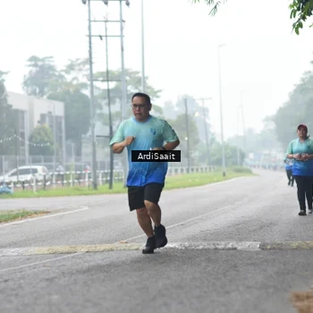 Runner Photo 8849375