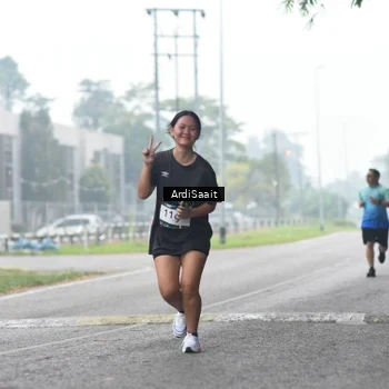 Runner Photo 8849393
