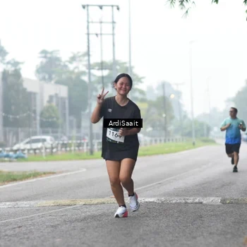 Runner Photo 8849404