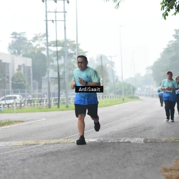 Runner Photo 8849436