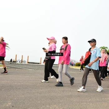 Runner Photo 8849451