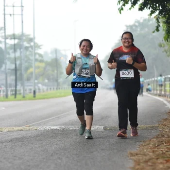 Runner Photo 8849455