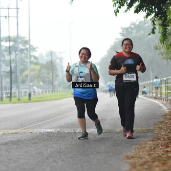 Runner Photo 8849464