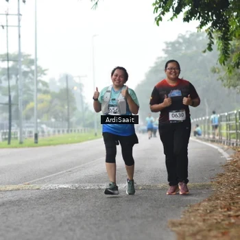 Runner Photo 8849472