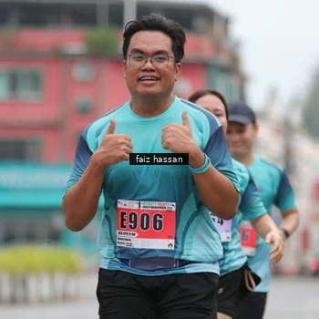 Runner Photo 8849476