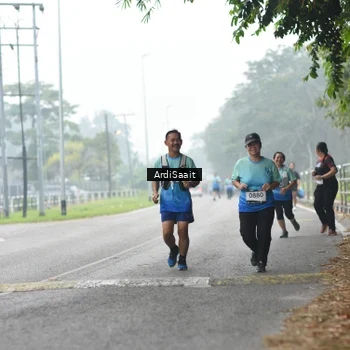 Runner Photo 8849583