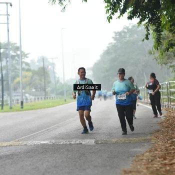 Runner Photo 8849585