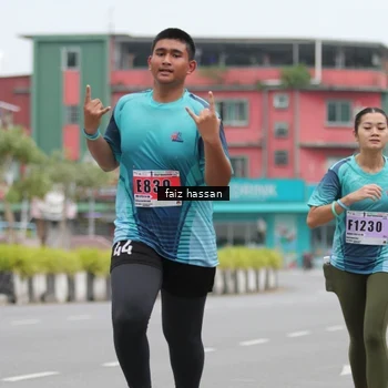 Runner Photo 8849635