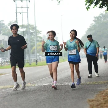 Runner Photo 8849657