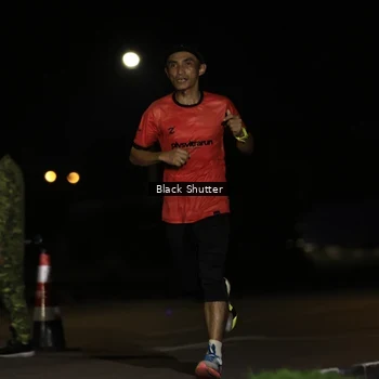 Runner Photo 8849663