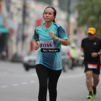 Runner Photo 8849708