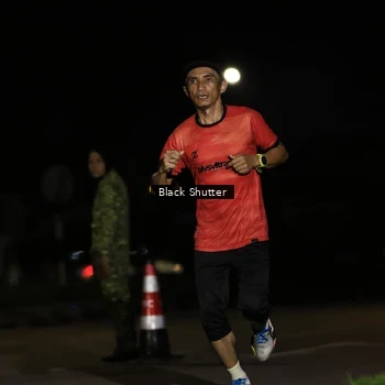 Runner Photo 8849711