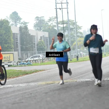 Runner Photo 8849781