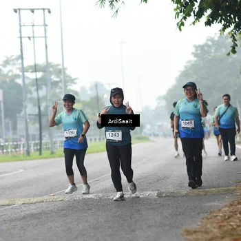 Runner Photo 8849816