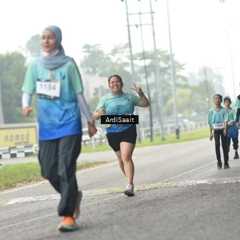 Runner Photo 8849972