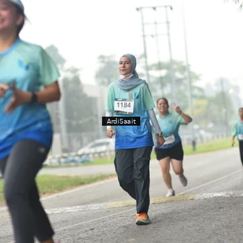 Runner Photo 8849992
