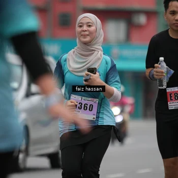 Runner Photo 8850002