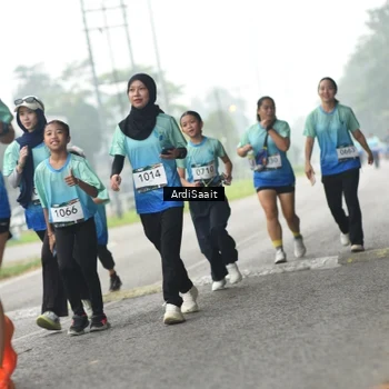 Runner Photo 8850023