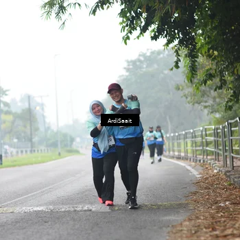 Runner Photo 8850228