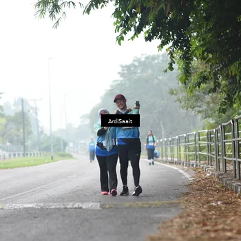 Runner Photo 8850293
