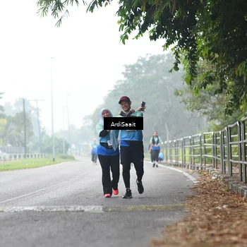 Runner Photo 8850309