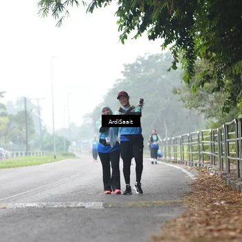 Runner Photo 8850324