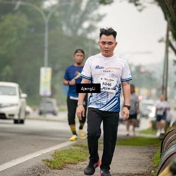 Runner Photo 8850497